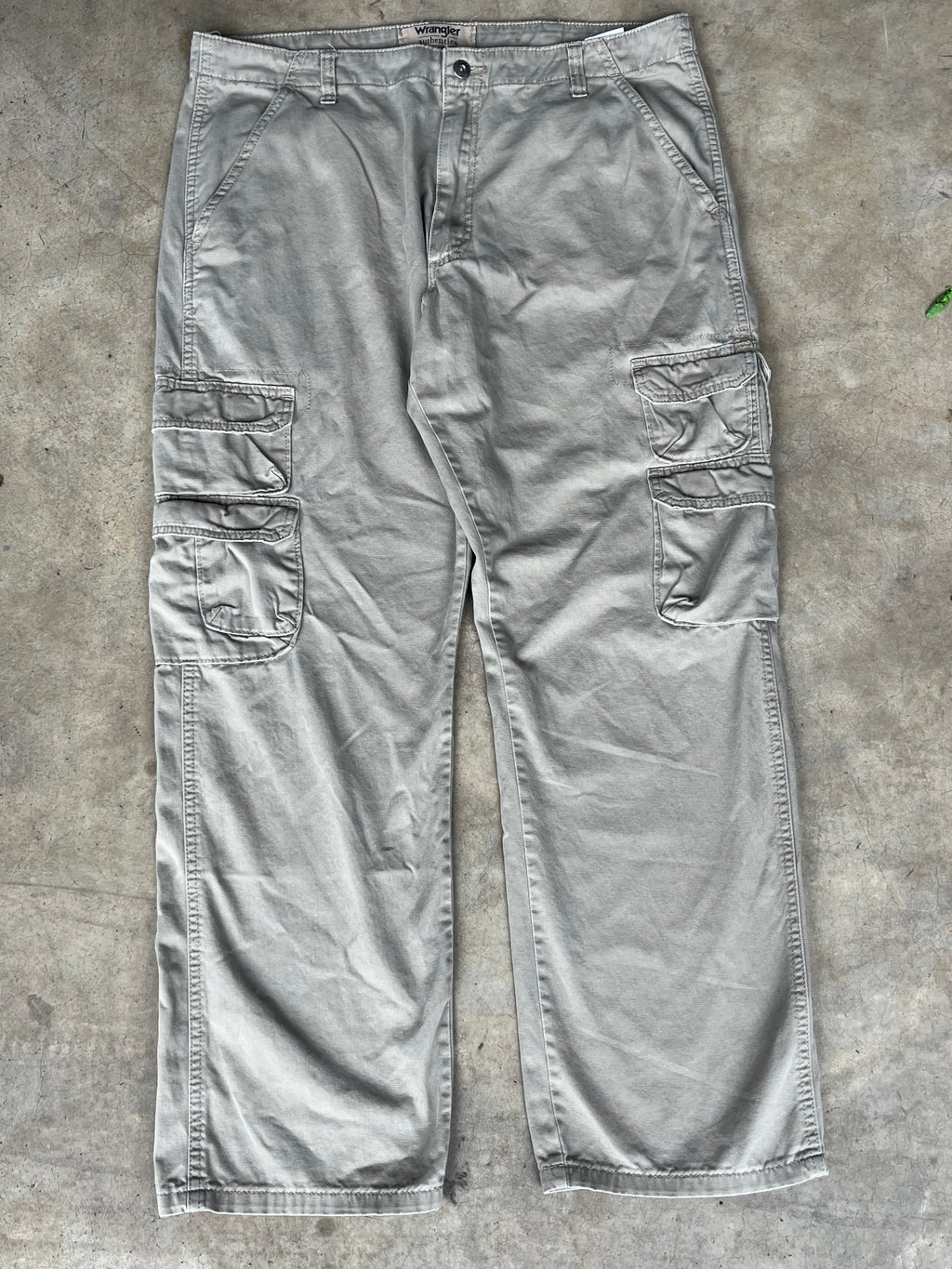Wrangler Authentic Tan Cargo Pants - 36x32